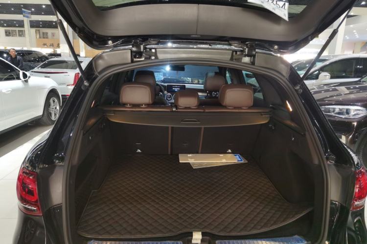 Used Mercedes-Benz GLC 2022 Refreshed GLC 300 L 4MATIC Dynamic Edition
