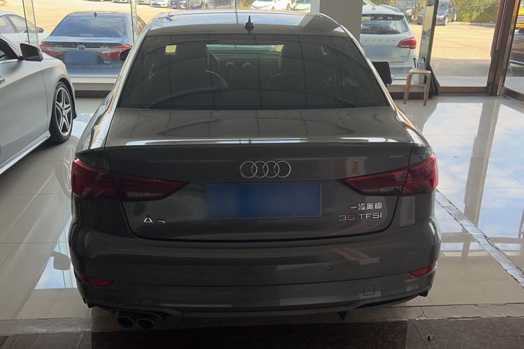 Used Audi A3 2018 30th Anniversary Edition Limousine 35 TFSI Fashion Model
