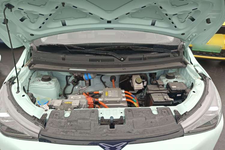 Used Cowin October 2023 201km Wave Rider Edition
