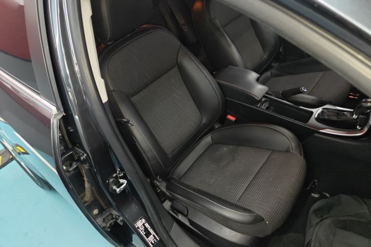 Used Buick Regal 2015 1.6T Leading Technology Model
