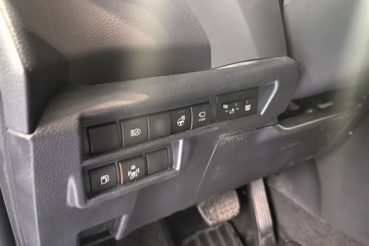 Used Toyota Granvia 2023 2.5L Hybrid Flagship VIP Edition