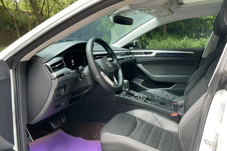 Used Volkswagen FAW-Volkswagen CC 2024 380TSI Striking Edition
