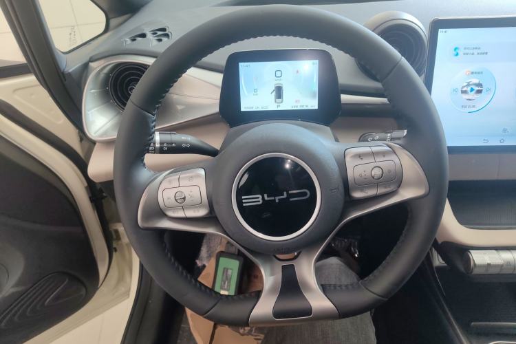 Used BYD Dolphin 2023 420 km Fashion Edition
