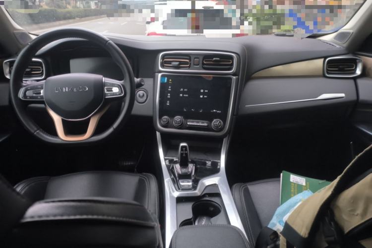 Used Lynk & Co 01 2017 2.0T Two-Wheel Drive Pro Edition
