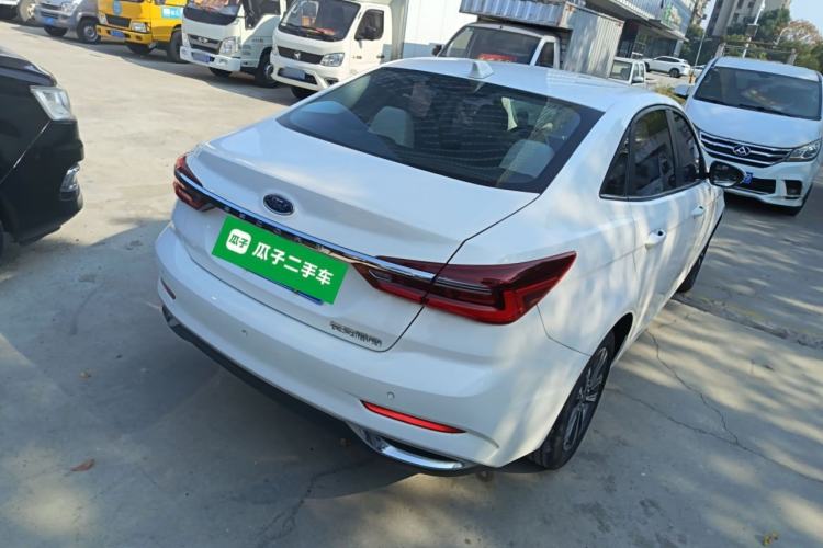 Used Ford Escort 2021 1.5L Automatic Diamond Edition
