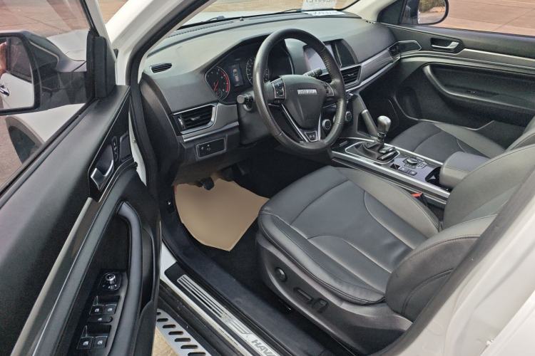 Used Haval H6 2018 Red-Label Sport Version 1.5T Manual Two-Wheel Drive Elite Model
