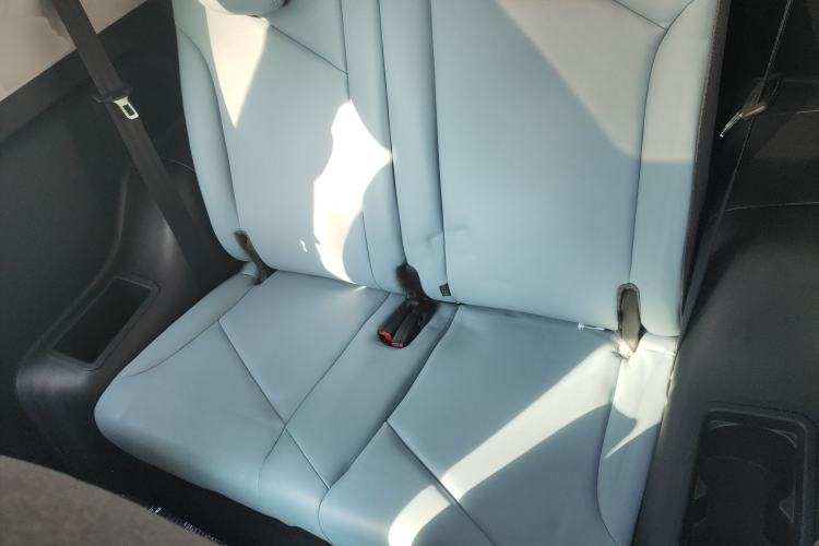 Used Chery Little Ant 2022 Sweet Pink Edition Full Sugar Version Lithium Iron Phosphate 29.2 kWh 30 kW 301 km
