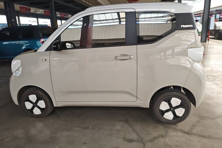 Used Wuling Hongguang MINIEV 2024 3rd Generation 215km Advanced Version
