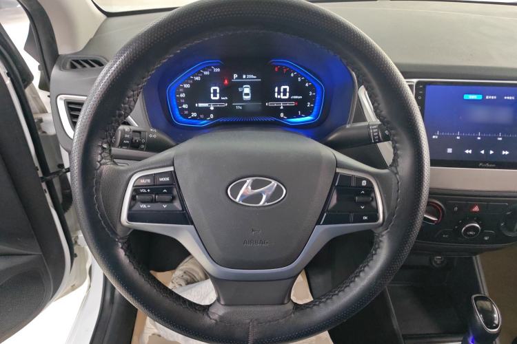 Used Hyundai Verna (new generation) 2020 1.4L CVT GLS Cool Edition
