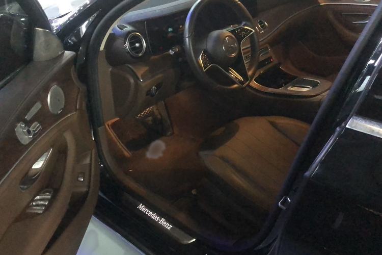 Used Mercedes-Benz E-Class 2023 Updated E 300 L Fashion Edition
