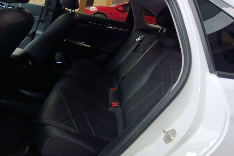 Used  L6 2024 125km PLUS Dragon Edition
