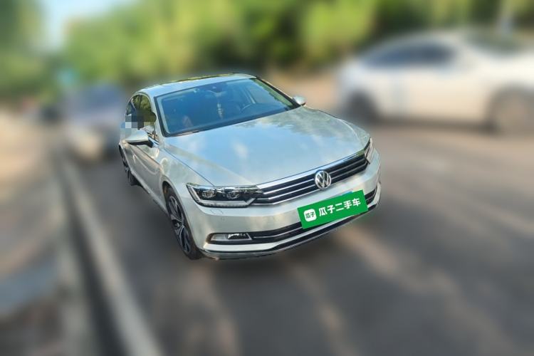 Used Volkswagen Magotan 2018 330TSI DSG Luxury Model
