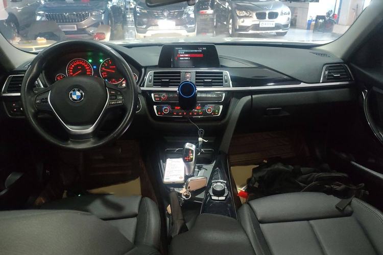 Used BMW 3 Series 2018 320Li Fashion Model
