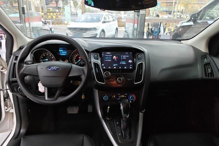 Used Ford Focus 2015 Hatchback 1.6L Automatic Comfort Model