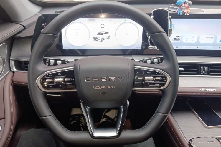 Used Chery Tiggo 8 PLUS 2024 Champion Edition 290TGDI DCT Deluxe Version 5-Seater
