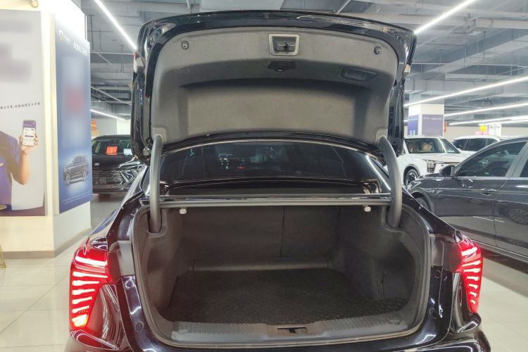 Used Hongqi H5 2024 1.5T DCT Smart Connect Flagship Edition