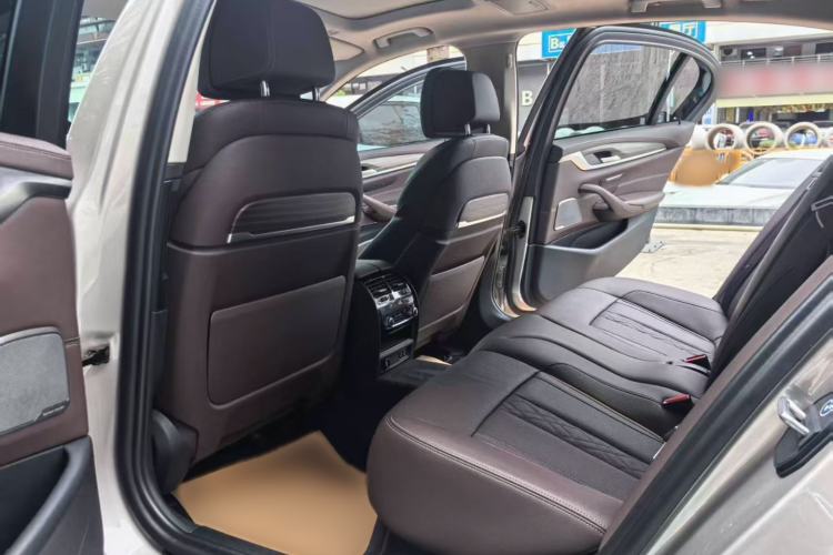 Used BMW 5 Series 2021 530Li Luxury Edition Premium Package
