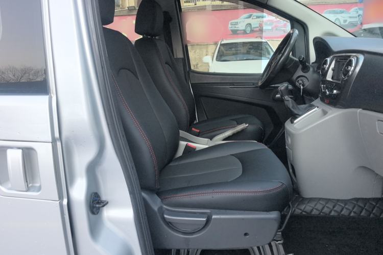 Used  M3 2015 Maker Edition 1.6L Luxury Smart Version