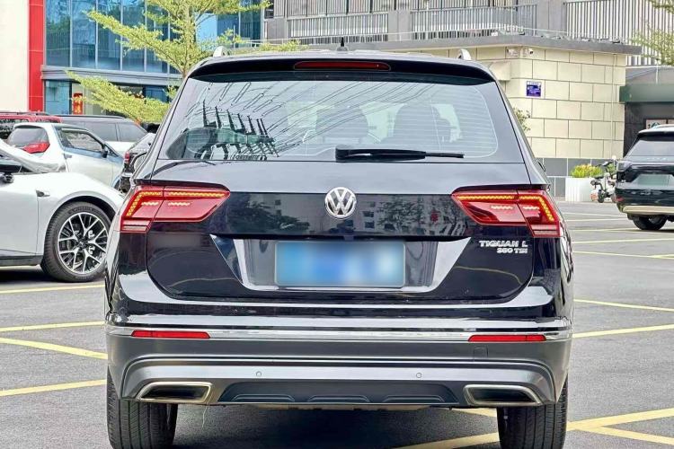 Used Volkswagen Tiguan L 2019 380TSI Automatic All-Wheel Drive Luxury Edition with 7 Seats China VI Standard
