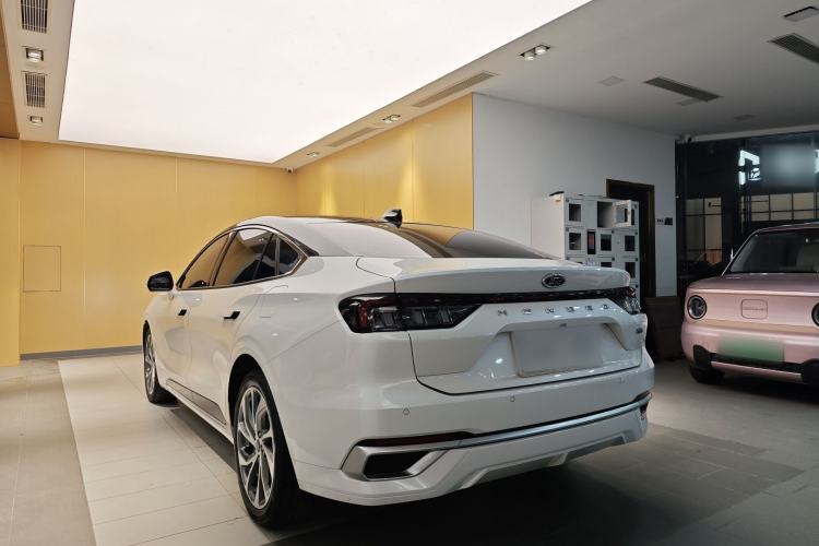 Used Ford Mondeo 2023 EcoBoost 245 Ultimate Model