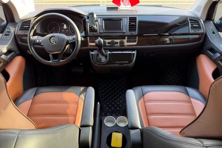 Used Volkswagen Multivan 2018 2.0 TSI Two-Wheel-Drive Luxury Edition 7 Seats
