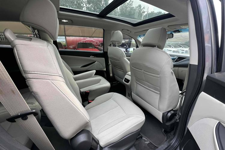 Used Buick GL6 2019 18T 6-Seater Elite Version China VI Standard
