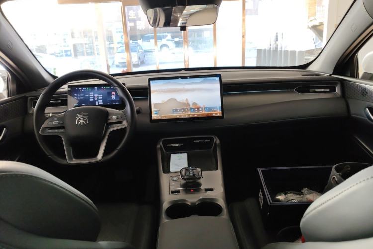 Used BYD Qin PLUS 2025 EV Smart Drive Version 510KM Beyond Model
