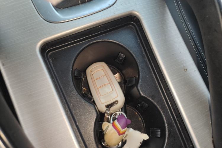 Used Geely Auto Emgrand X7 Sport 2016 1.8TD Automatic ZhiShang Model