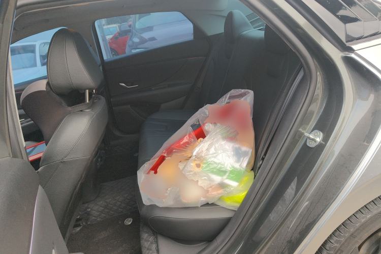 Used Hyundai Elantra 2023 1.5L CVT LUX Prestige Edition