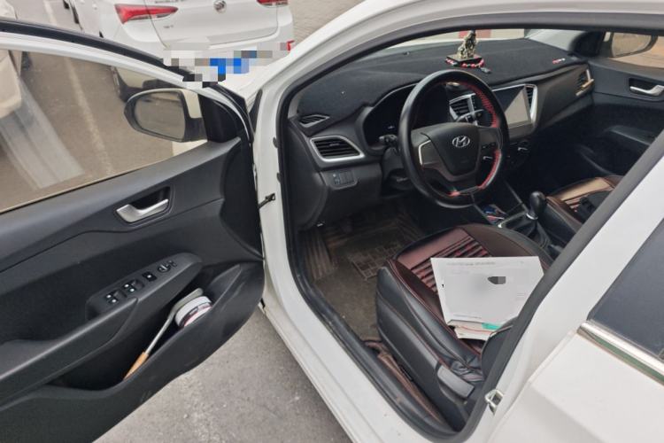 Used Hyundai Verna (new generation) 2016 1.4L Manual Cool Edition GLS
