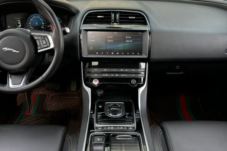 Used Jaguar XEL 2019 2.0T 200 PS Deluxe Edition