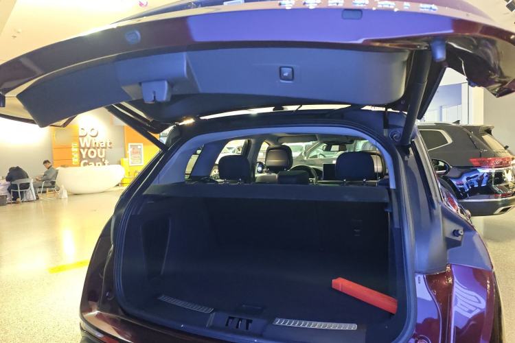 Used Lincoln Corsair 2022 2.0T Two-Wheel Drive Deluxe Edition
