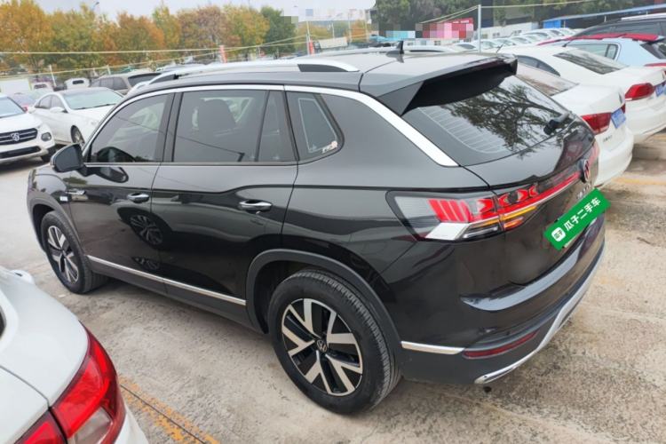 Used Volkswagen Tayron 2024 300TSI Two-Wheel-Drive Luxury Plus Advanced Version
