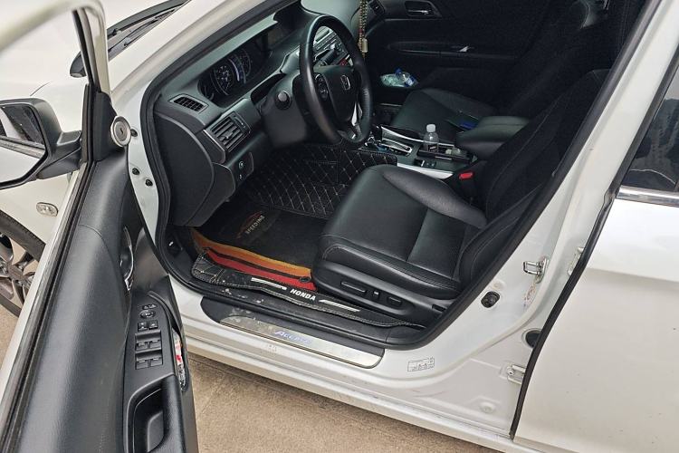 Used Honda Accord 2015 2.0L LXS Elite Edition
