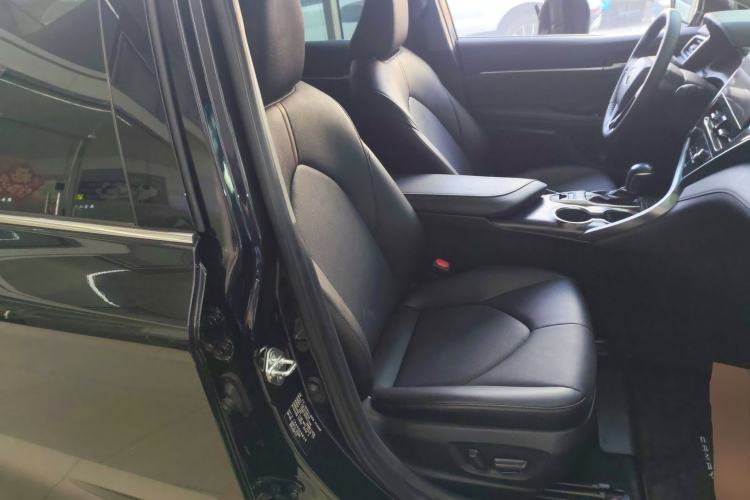 Used Toyota Camry 2021 Dual-Motor 2.5HG Luxury Edition
