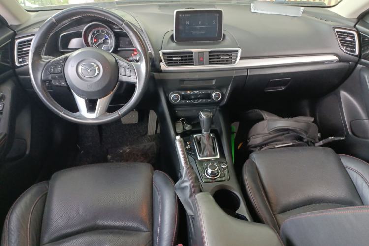 Used Mazda Mazda 3 Axela 2014 Hatchback 2.0L Automatic Flagship Model