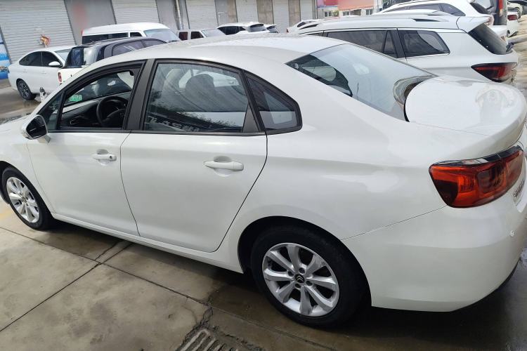 Used Citroen C4 Sega 2016 1.6L manual Comfort trim level
