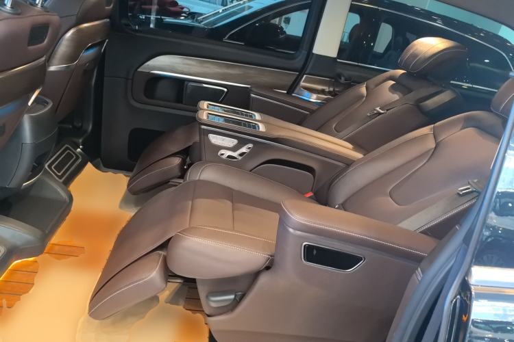 Used Mercedes-Benz V-Class 2021 V 260 L Long-wheelbase Luxury Edition