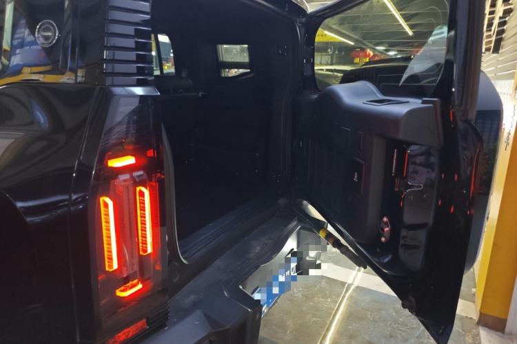 Used JETOUR Traveler 2023 2.0T All-Wheel Drive CrossPRO+