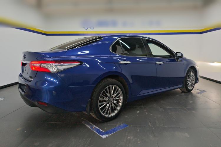 Used Toyota Camry 2019 Dual-Engine 2.5 HG Luxury Edition China V Standard
