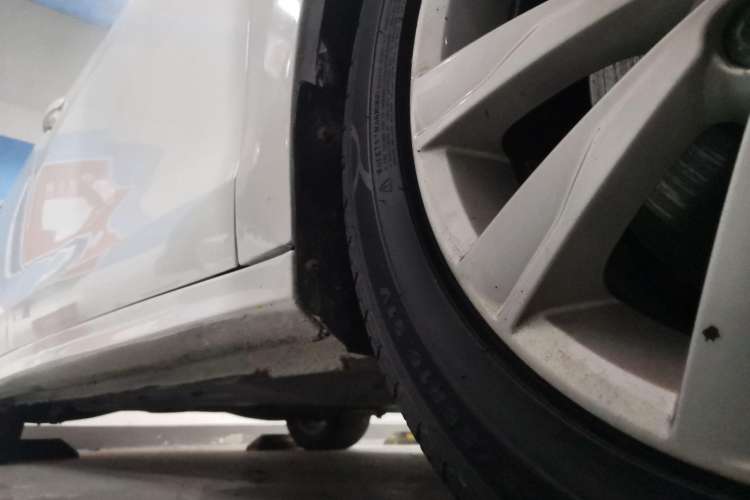 Used Volkswagen Sagitar 2014 Revised Version 1.6L Automatic Leading Edition
