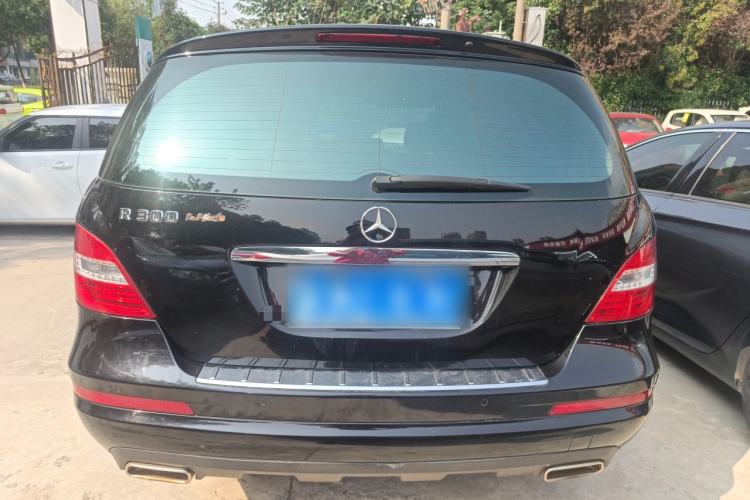 Used Mercedes-Benz R-Class 2011 R 300 L Business Model