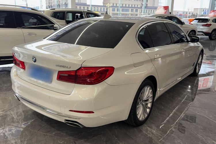 Used BMW 5 Series 2019 Facelifted 525Li Luxury Package
