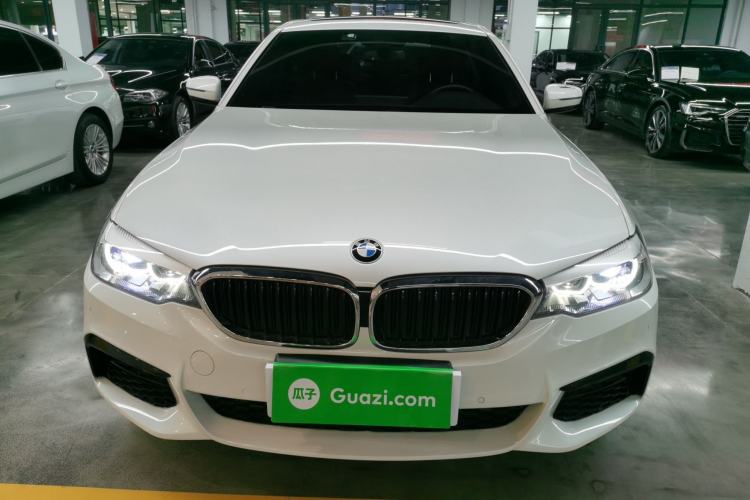 Used BMW 5 Series 2019 Facelifted 530Li Leading Edition M Sport Package
