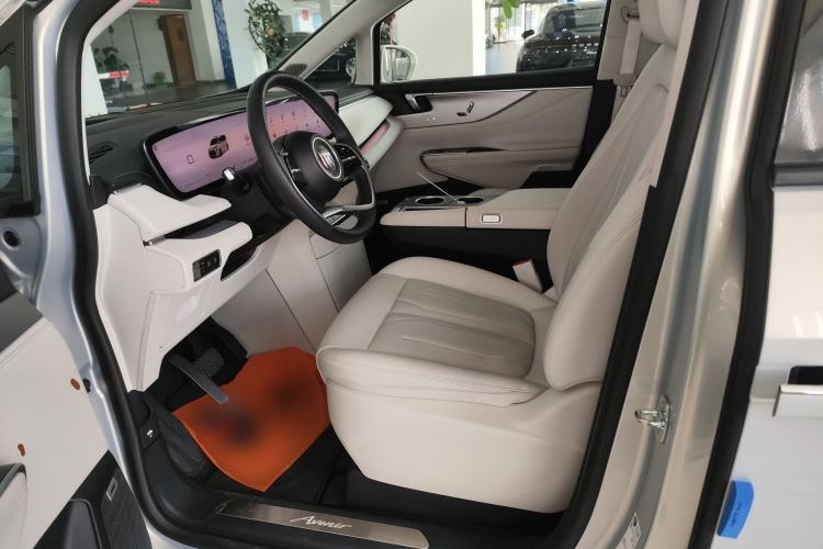 Used Buick GL8 New Energy 2024 Lu Zun Luxury Edition 7-Seater
