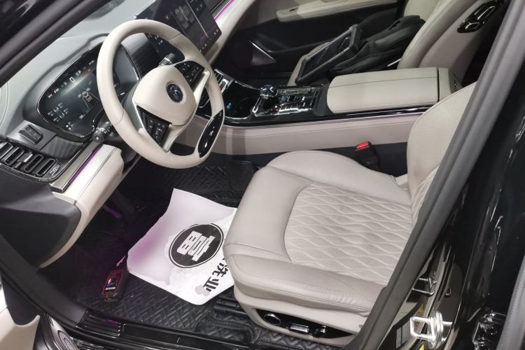 Used BYD Han 2025 DM-i 125KM Prestige Model
