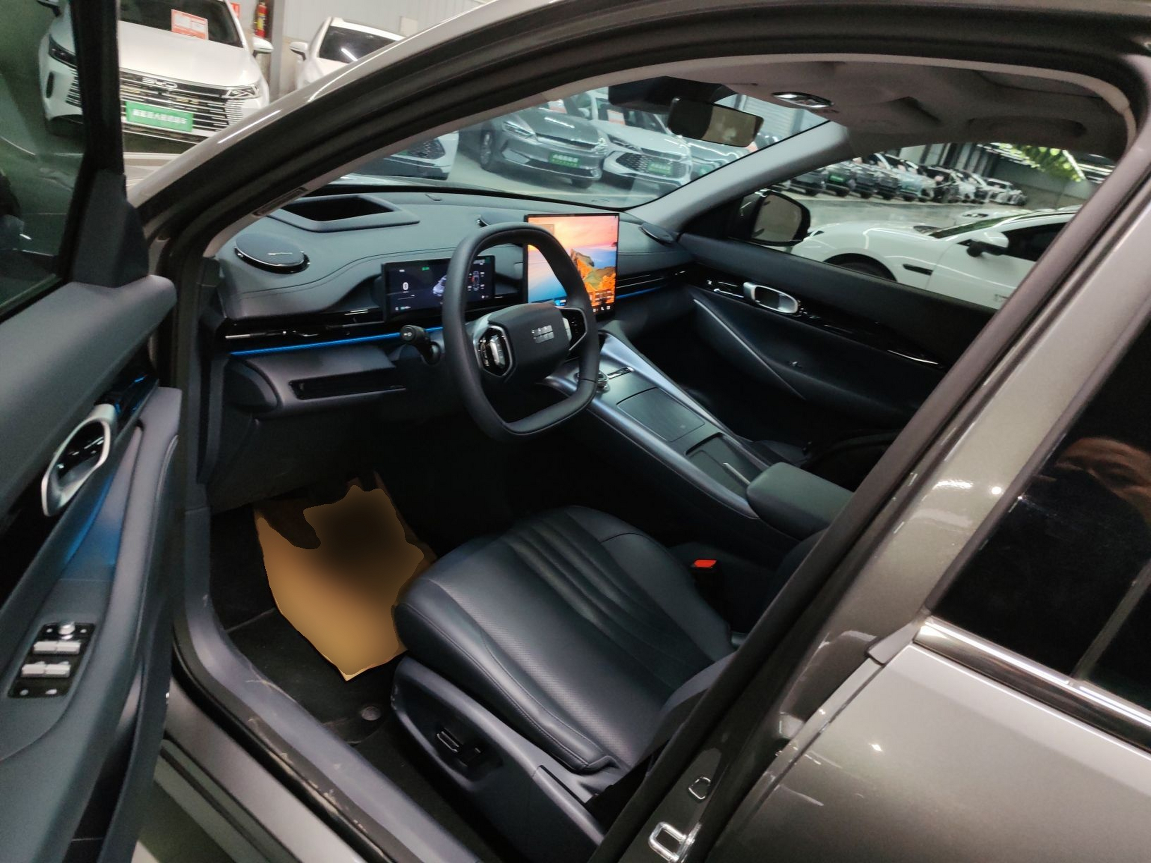 Переднее сиденье в автомобиле