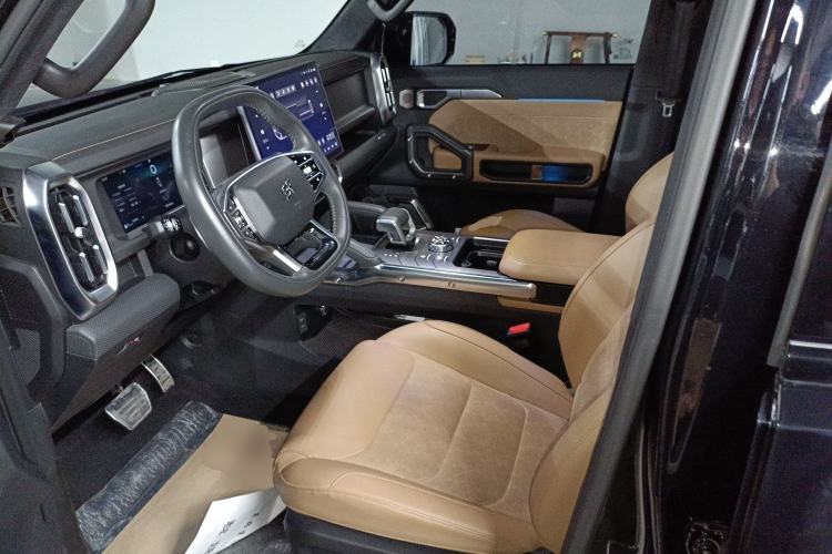 Used JETOUR Traveler 2023 2.0T All-Wheel Drive CrossPRO+