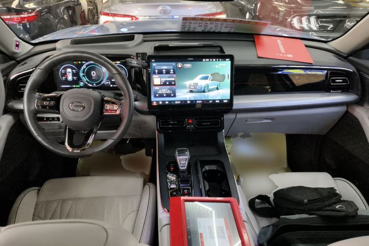 Used GAC Trumpchi GS8 2022 Dual-Engine Series 2.0TM Four-Wheel Drive Flagship Edition (7 Seats)