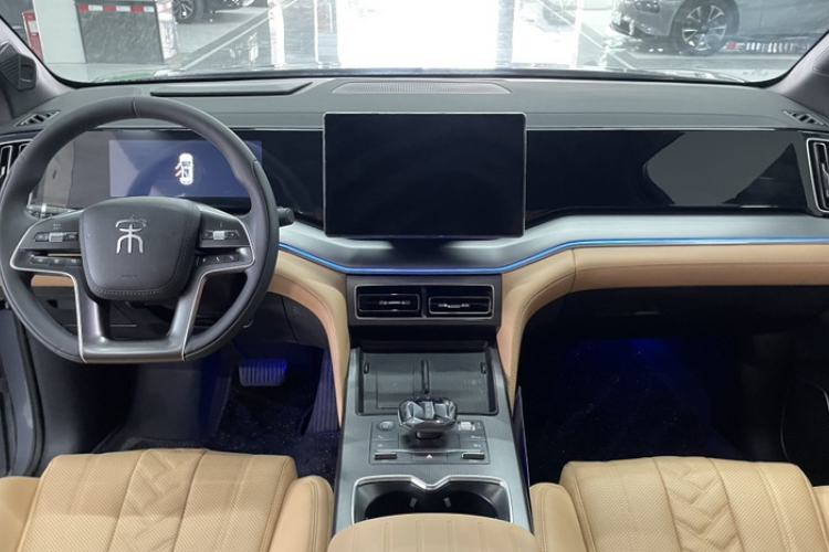 Used BYD Song L DM-i 2024 112 km Beyond Edition
